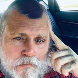 Meet your Posher, Cecil